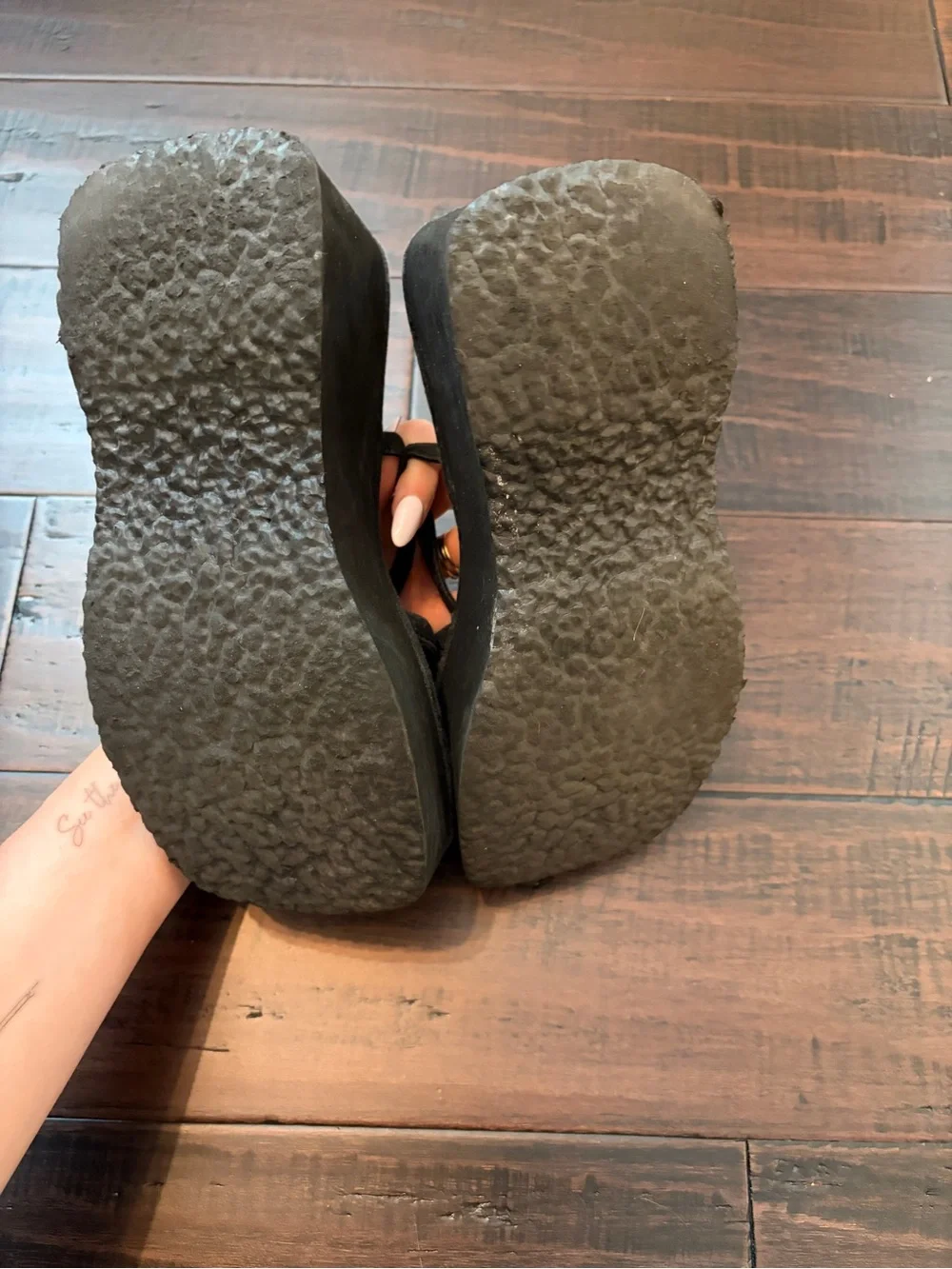 Vintage 90’s Y2K Black Platform Sandals with Straw Insole 2000’s
